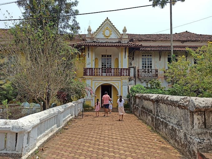 Menezes Braganca House