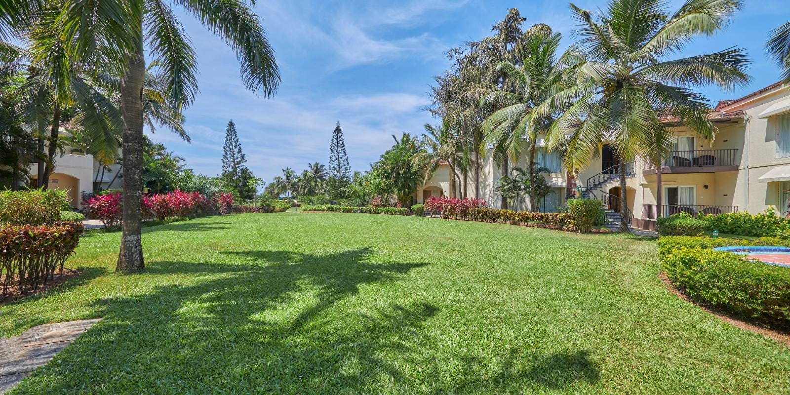 Royal Orchid Beach Resort & Spa